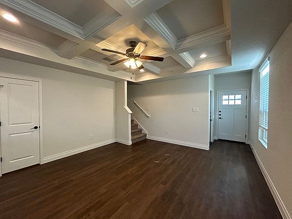 3rd image of 320 Untermaier St