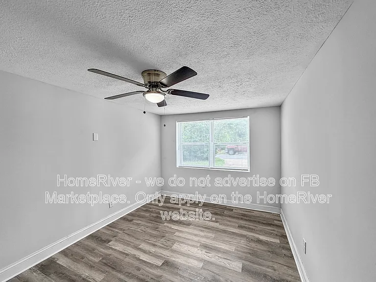 1455 Bethesda St — Photo 8