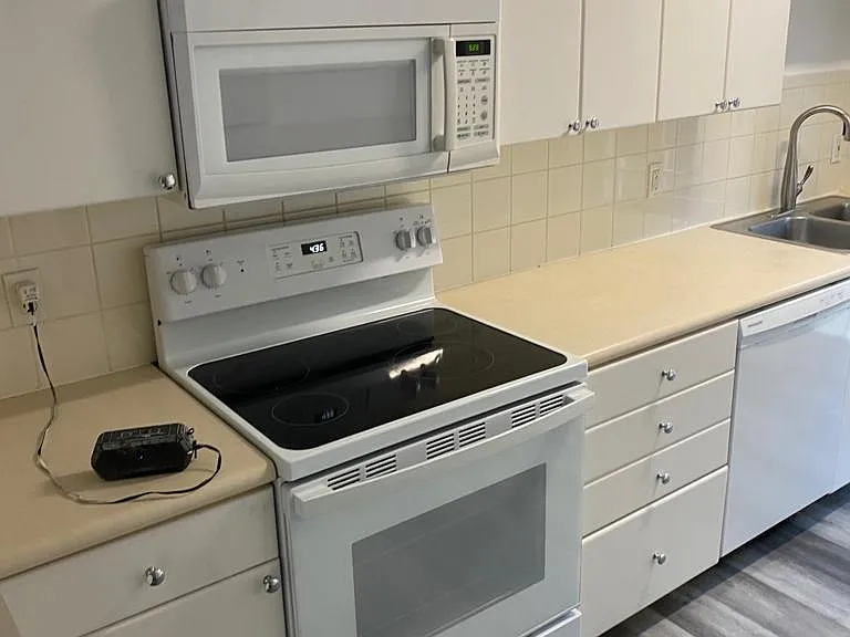 4205 N Flagler Dr #1 — Photo 9