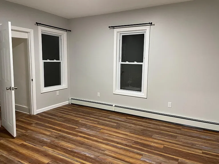10 Mayhew St #1 — Photo 13