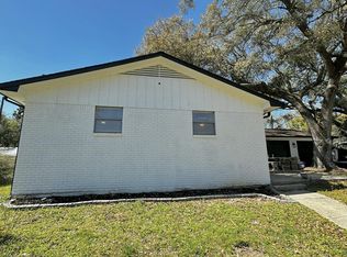 809 Herrick Ave, Pascagoula, MS 39567