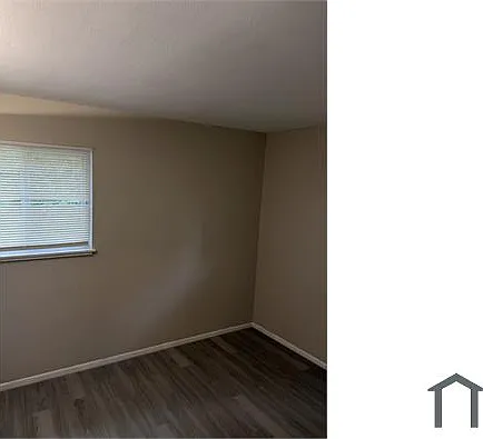 182 Monteith Cir — Photo 17