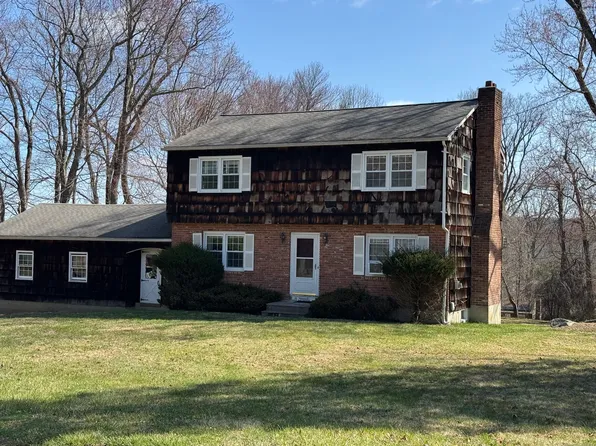 11 Pound Sweet Hill, Bethel, CT 06801