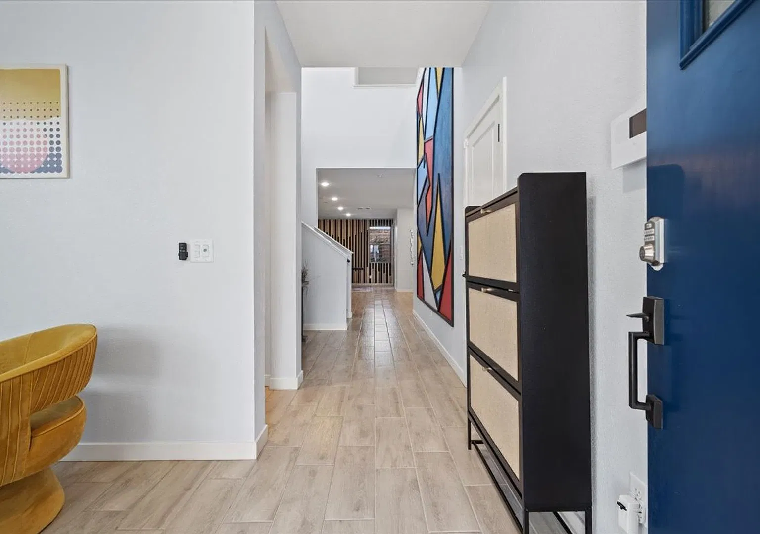 Coming Soon: Contemporary 3 Bd Home, Open Concept — Photo 4