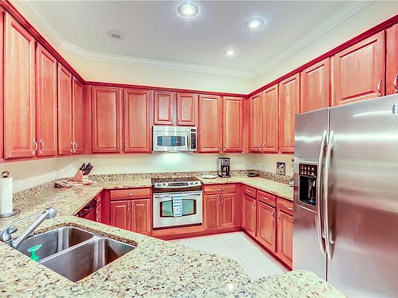 3rd image of 95057 Barclay Pl Unit 2A