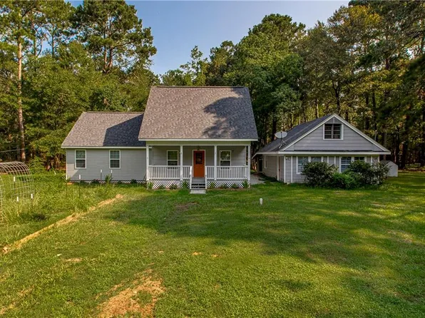 17199 Pine Acres Rd, Covington, LA 70435