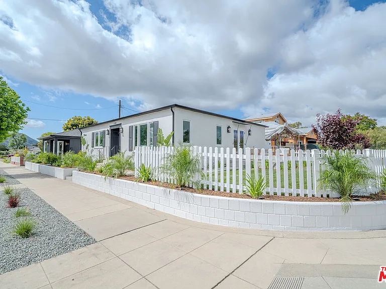 1141 N Lima St — Photo 9
