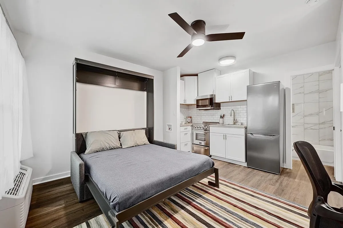Building Photo - 2802 Whitis Ave #106