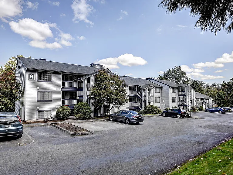 Sammamish View — Photo 1