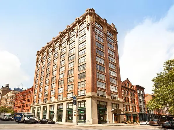 166 Duane Street image 1 of 16