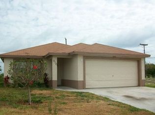 910 W 7th St, Riviera Beach, FL 33404