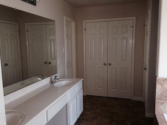 5th image of 15102 Cave Creek Dr