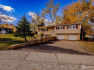 1 Hallo St, Edison, NJ 08837