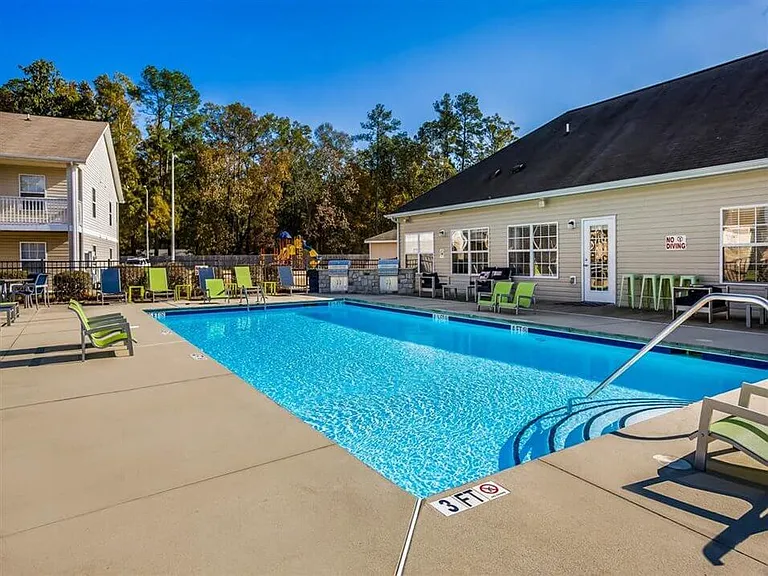 The Resort-Style Swimming Pool