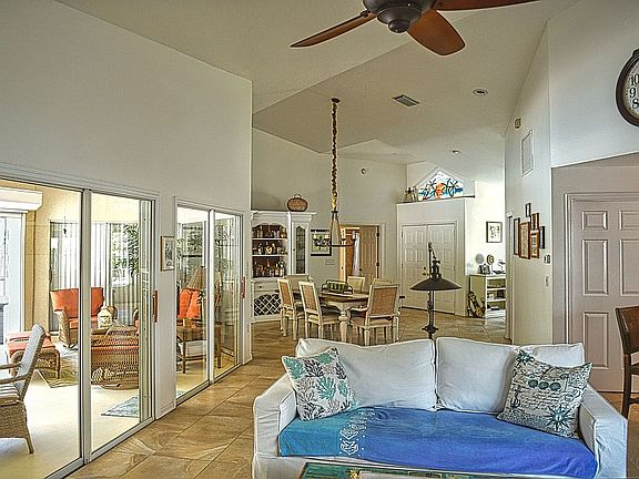 4th image of 4859 Klosterman Oaks Blvd
