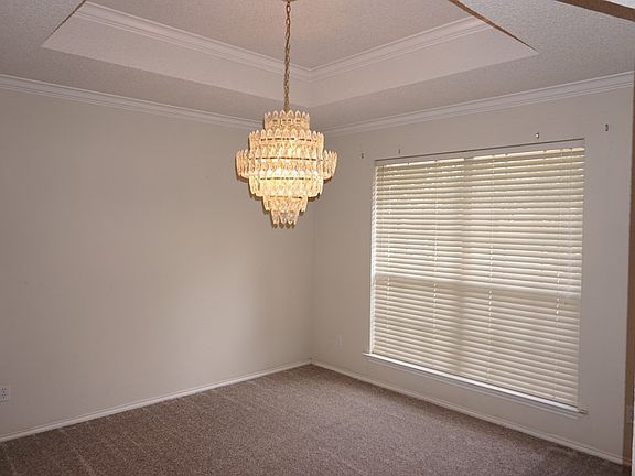 5th image of 3707 Oakridge Ct