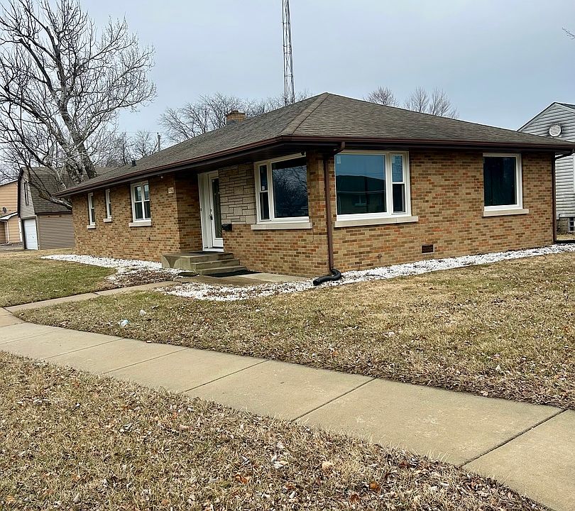 1st image of 2296 W Bourbonnais St