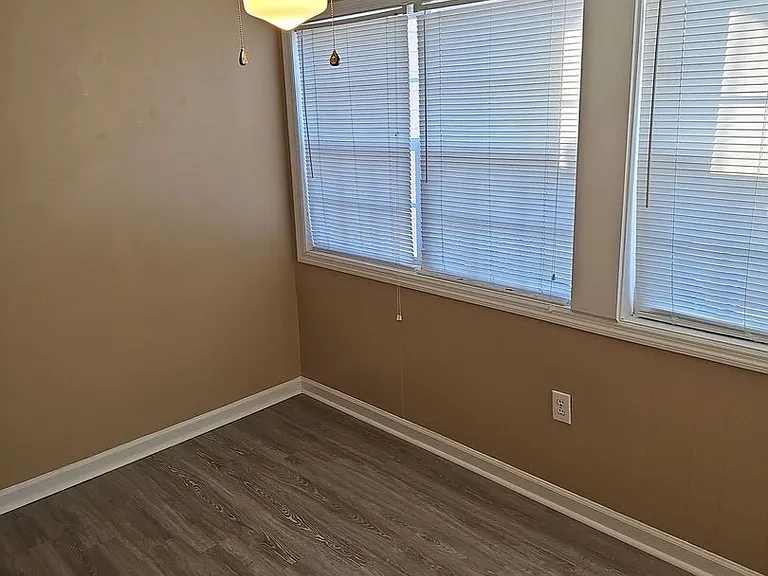 2749 Sullins St #204 — Photo 11