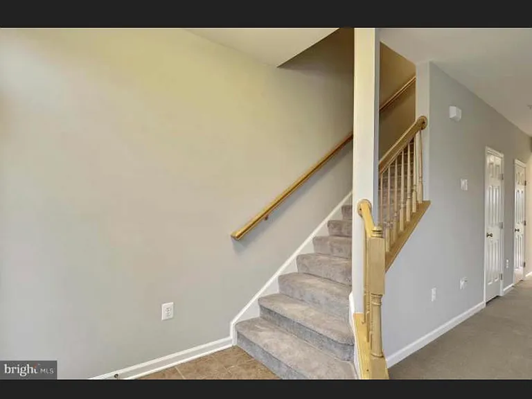 5300 Talladega Ct — Photo 13