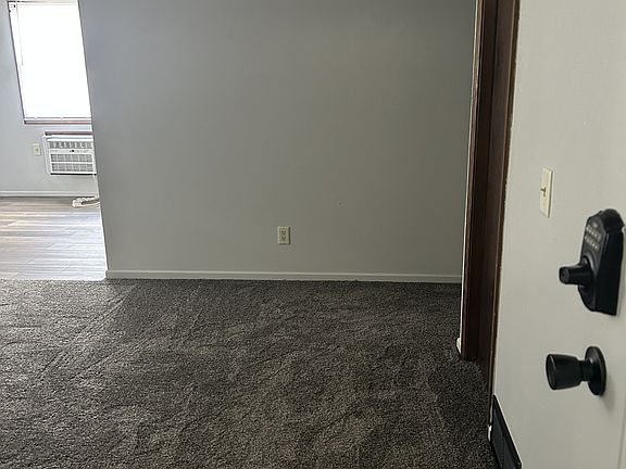 3rd image of 2617 Smithfield Dr