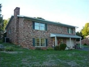 2nd image of 1055 Valleybrook Dr