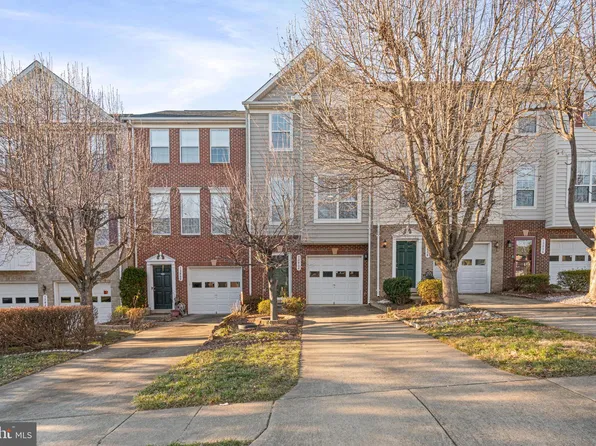 13038 Taxi Dr, Woodbridge, VA 22193