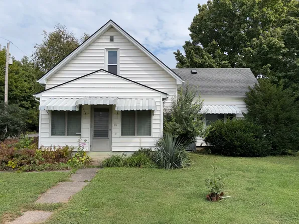 211 N Seminary St, Downs, IL 61736