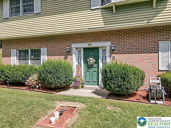 4th image of 141 Church Hill Rd