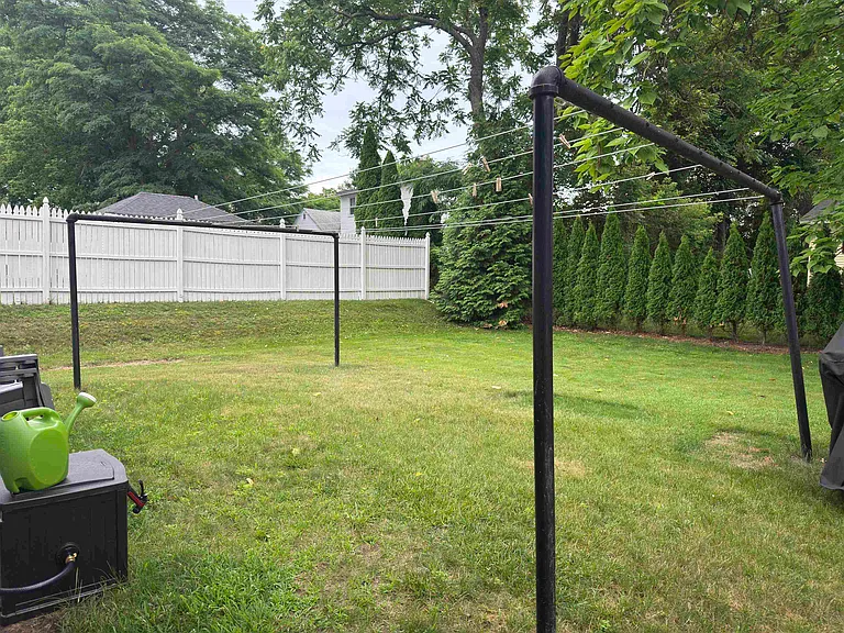 573 Spruce St — Photo 28