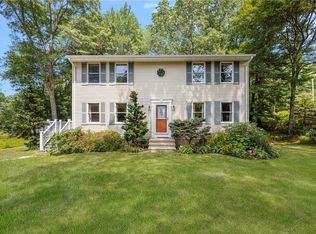 3 Malo Dr, Wood River Junction, RI 02894