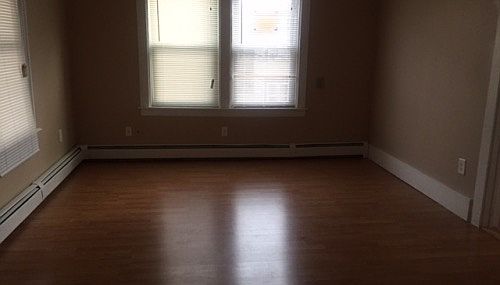 4th image of 143 Sylvian St #2nd