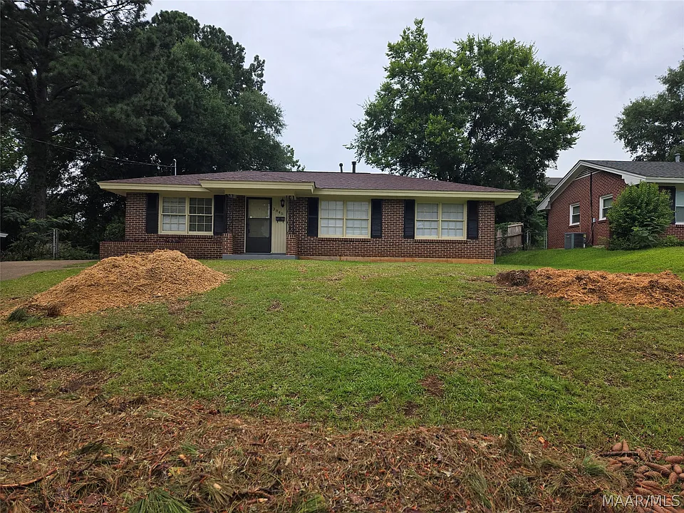 3845 Bienville Rd