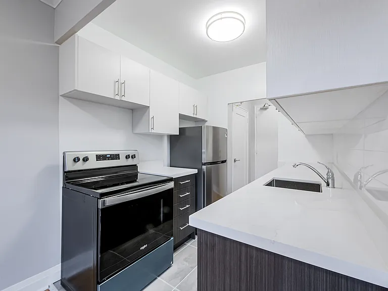 130 Jameson Ave — Photo 24