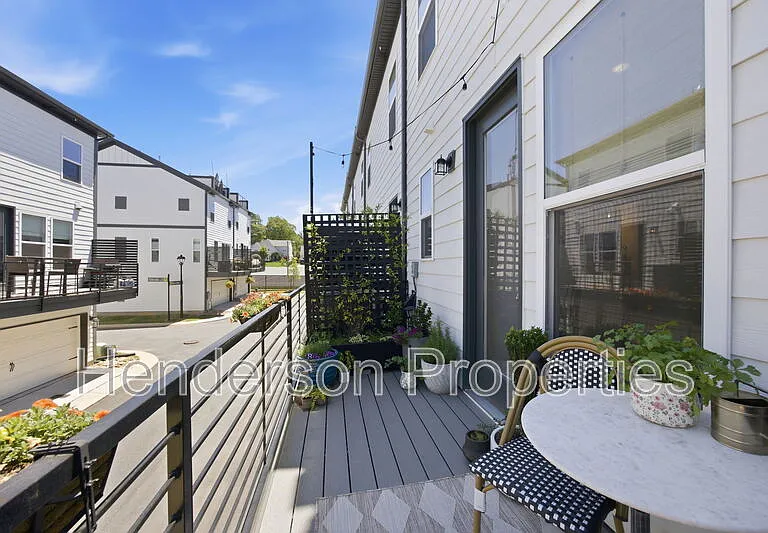 3008 Oak Landing Dr — Photo 28