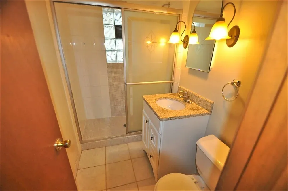 3 bed, 1575 sqft, $1,800 — Photo 2
