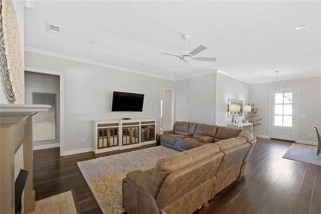 1029 Spring Haven Ln — Photo 12