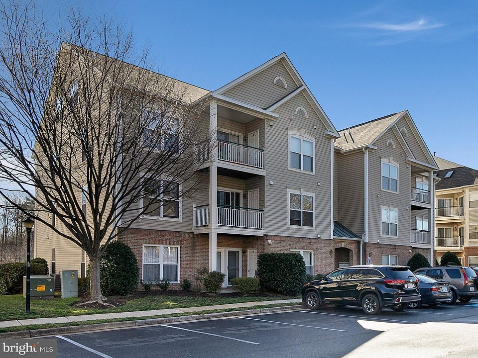 1st image of 6539 Grange Ln Unit 204
