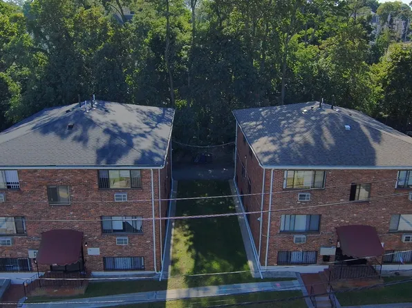 130 Ballou Ave, Dorchester Center, MA 02124