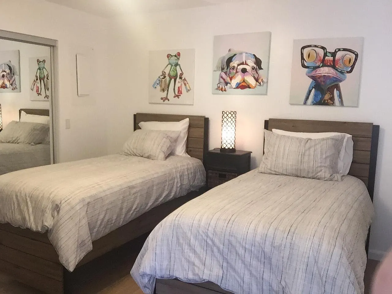 2 bed, 2.0 bath, 1160 sqft, $6,500 — Photo 2
