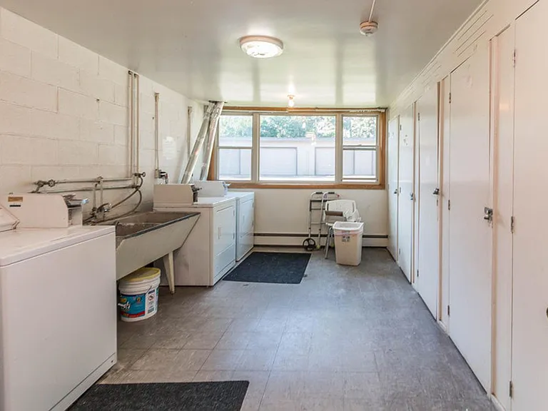 25 W Redwing St #17 — Photo 3