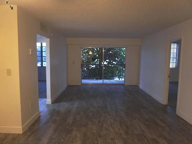 1250 NE 125th St #216D — Photo 3