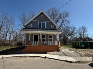 1011 Alden Ct, Toledo, OH 43609