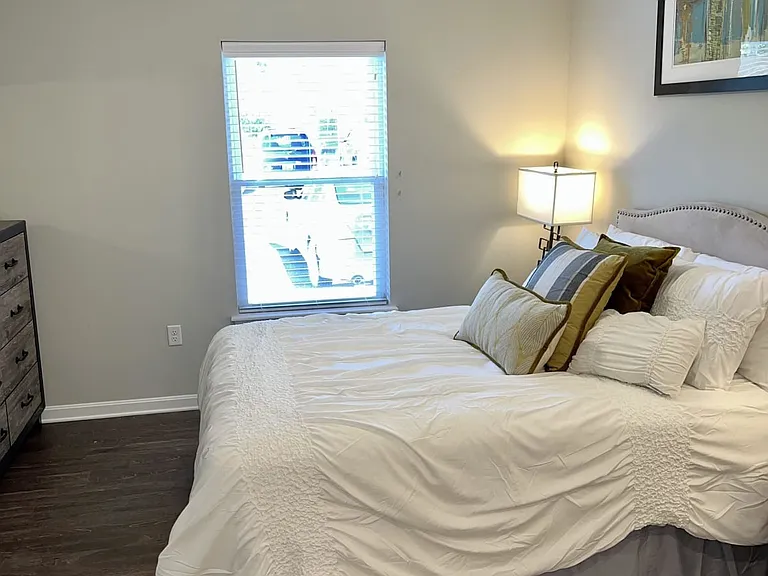 Cardinal Ridge Apartments — Photo 15