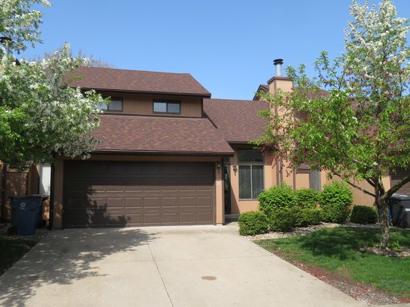 1321 Dresden Dr APT C, Morris, IL 60450