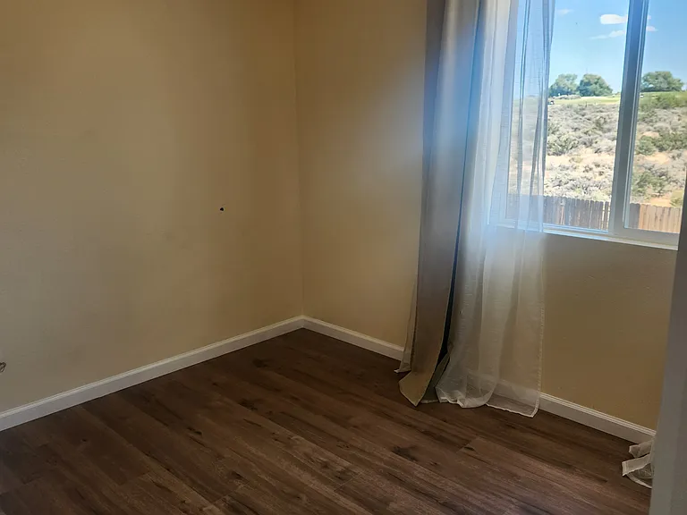 8770 Sunset Breeze Dr — Photo 14