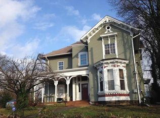 311 Silver Pl APT 7, Knoxville, TN 37917