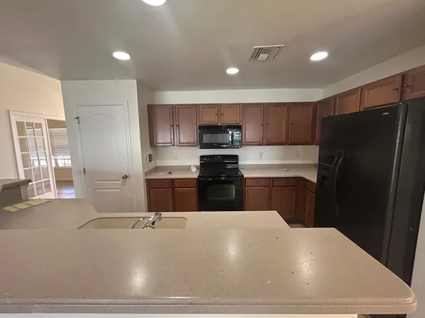 227 NW 3rd Ter, Cape Coral, FL 33993