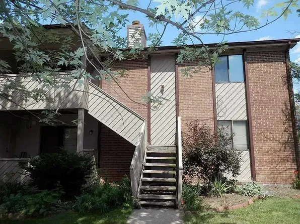 5237 Belle Isle Dr, Dayton, OH 45439