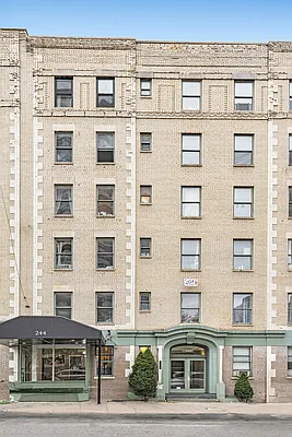 Rented by REAL New York | media 6