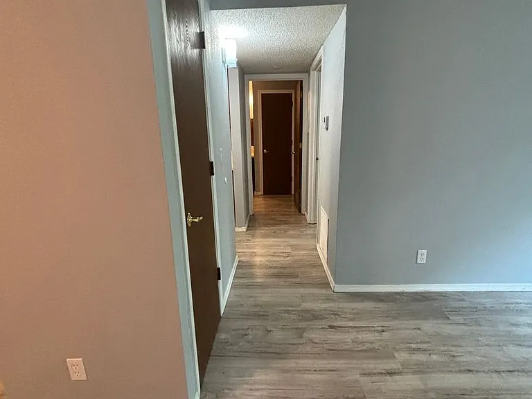 1450 Herschend Ln — Photo 10